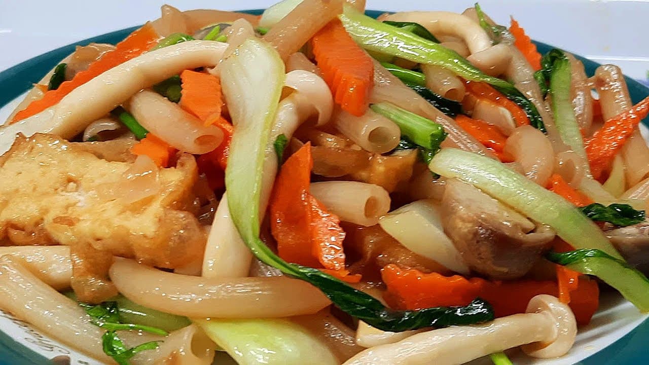 Nui xào thập cẩm