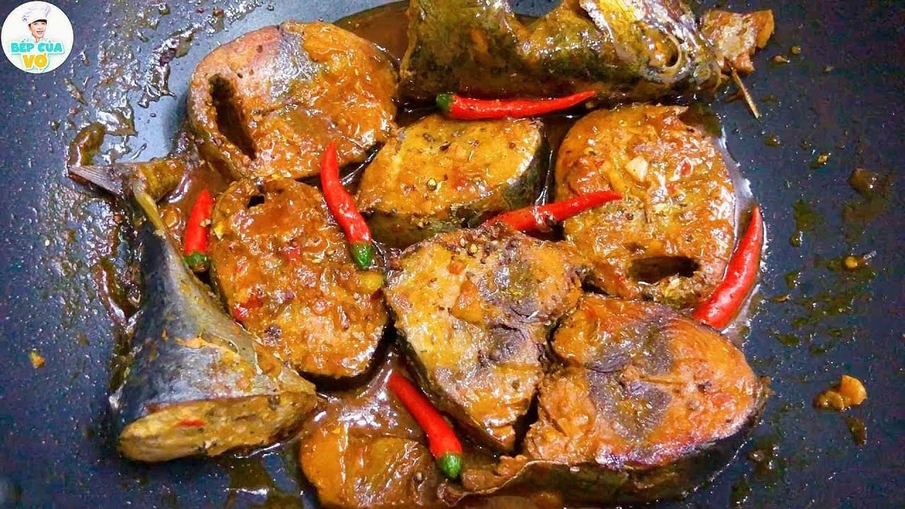 Cá Ngừ Kho Nước Dừa