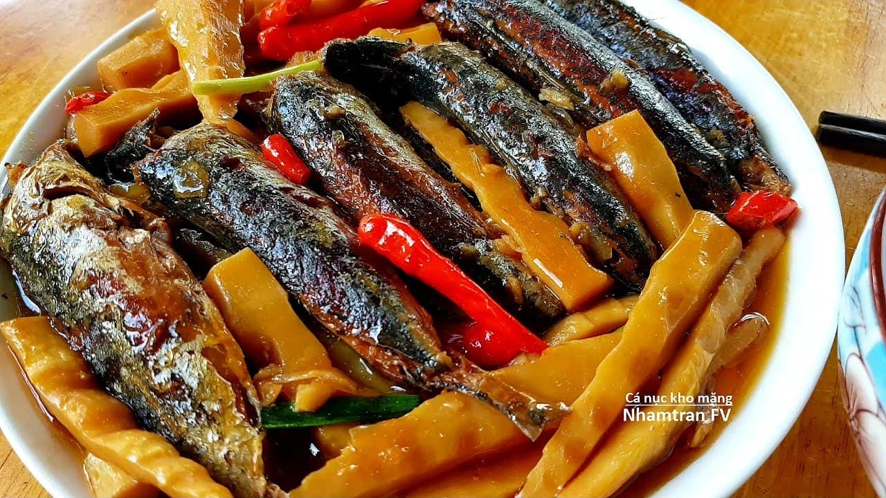 Cá Mackerel Kho Măng