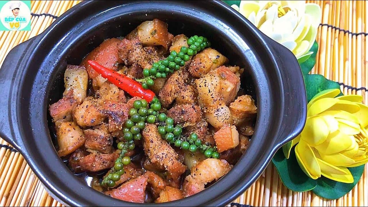 Thịt Kho Tiêu Xanh