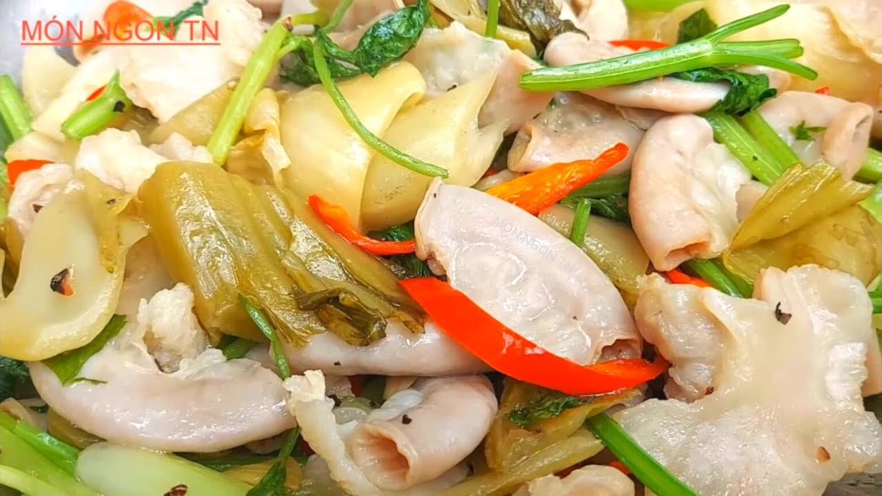 Lòng Heo Non Xào Dưa Cải