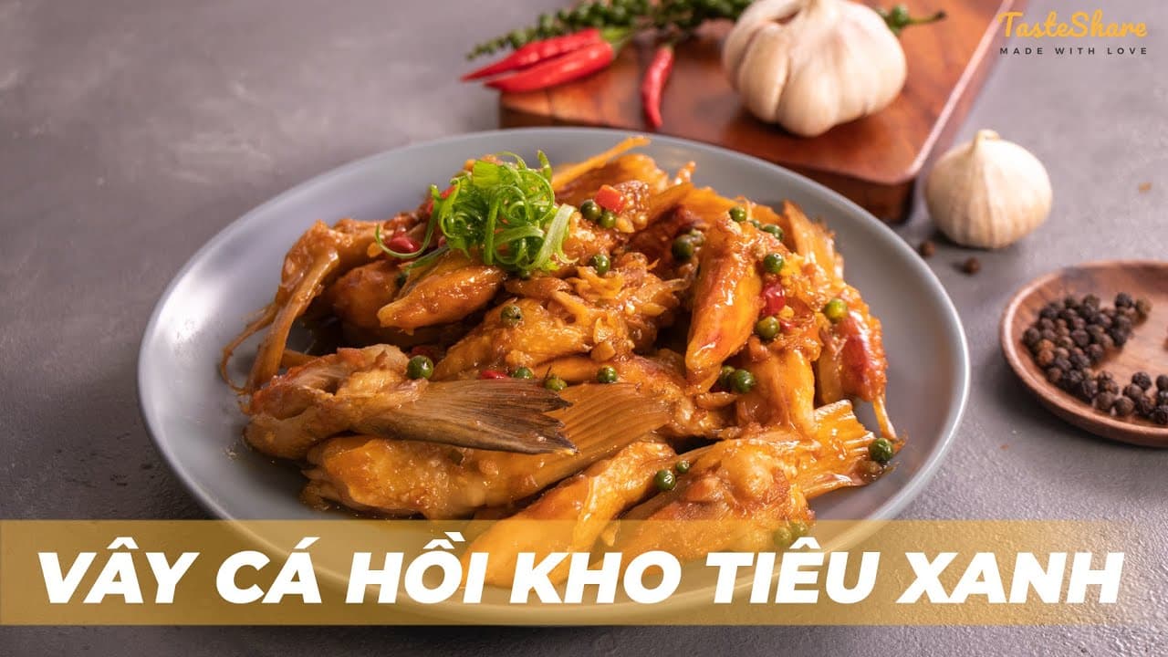 Vây Cá Hồi Kho Tiêu