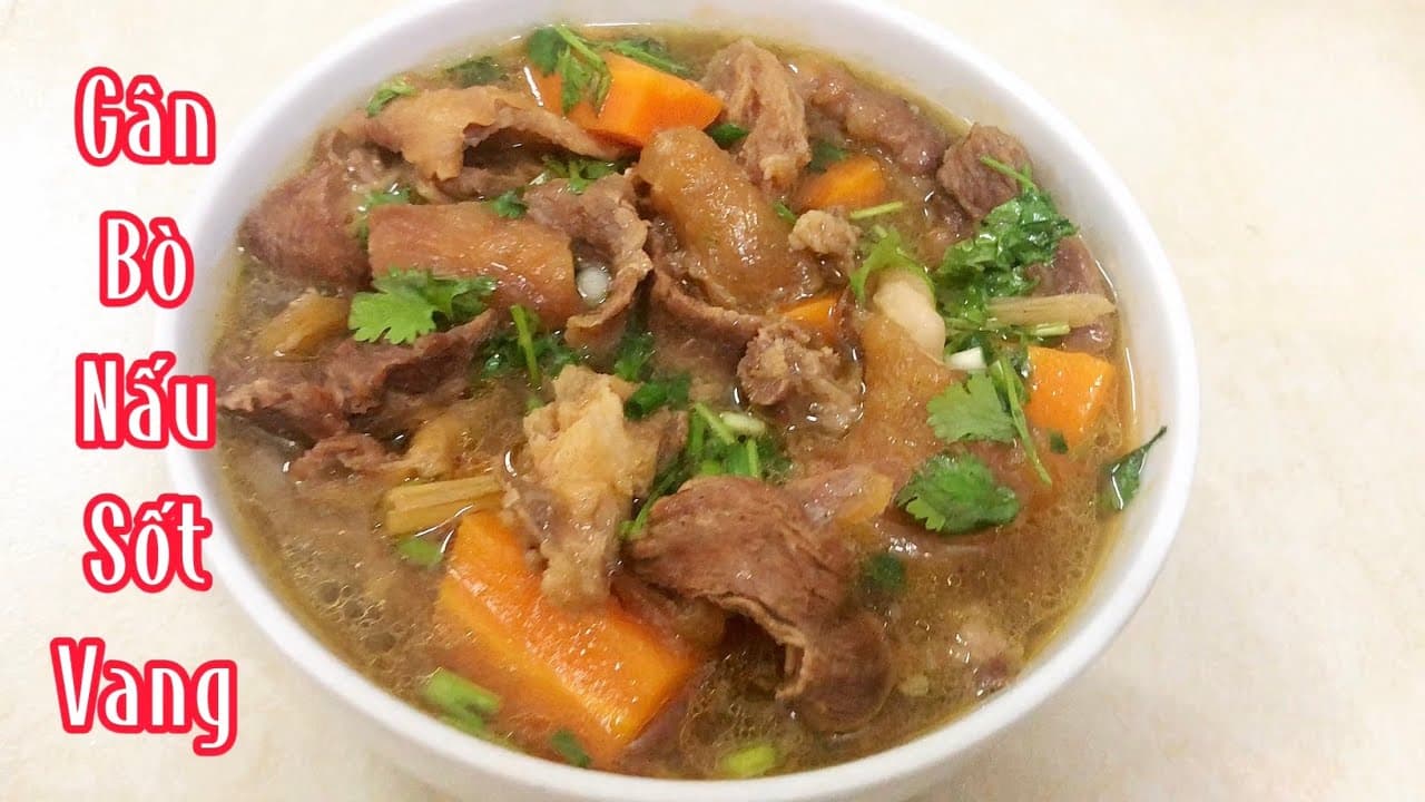 Gân bò sốt vang