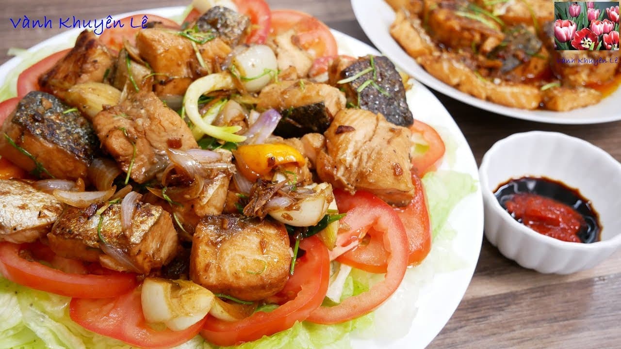 Cá hồi lúc lắc và cá hồi kho