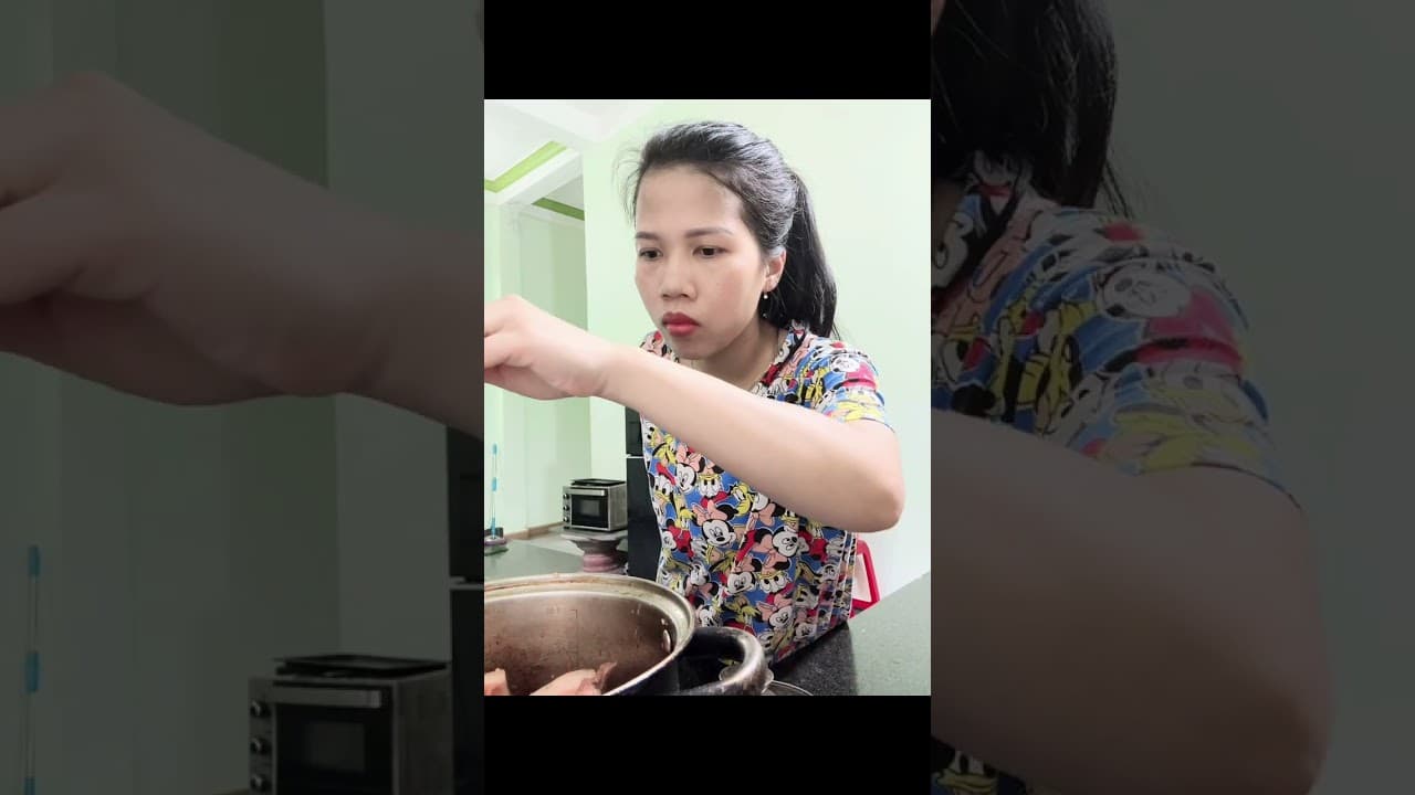 Thịt Xá Xíu Cuốn Bánh Tráng Mắm Nêm