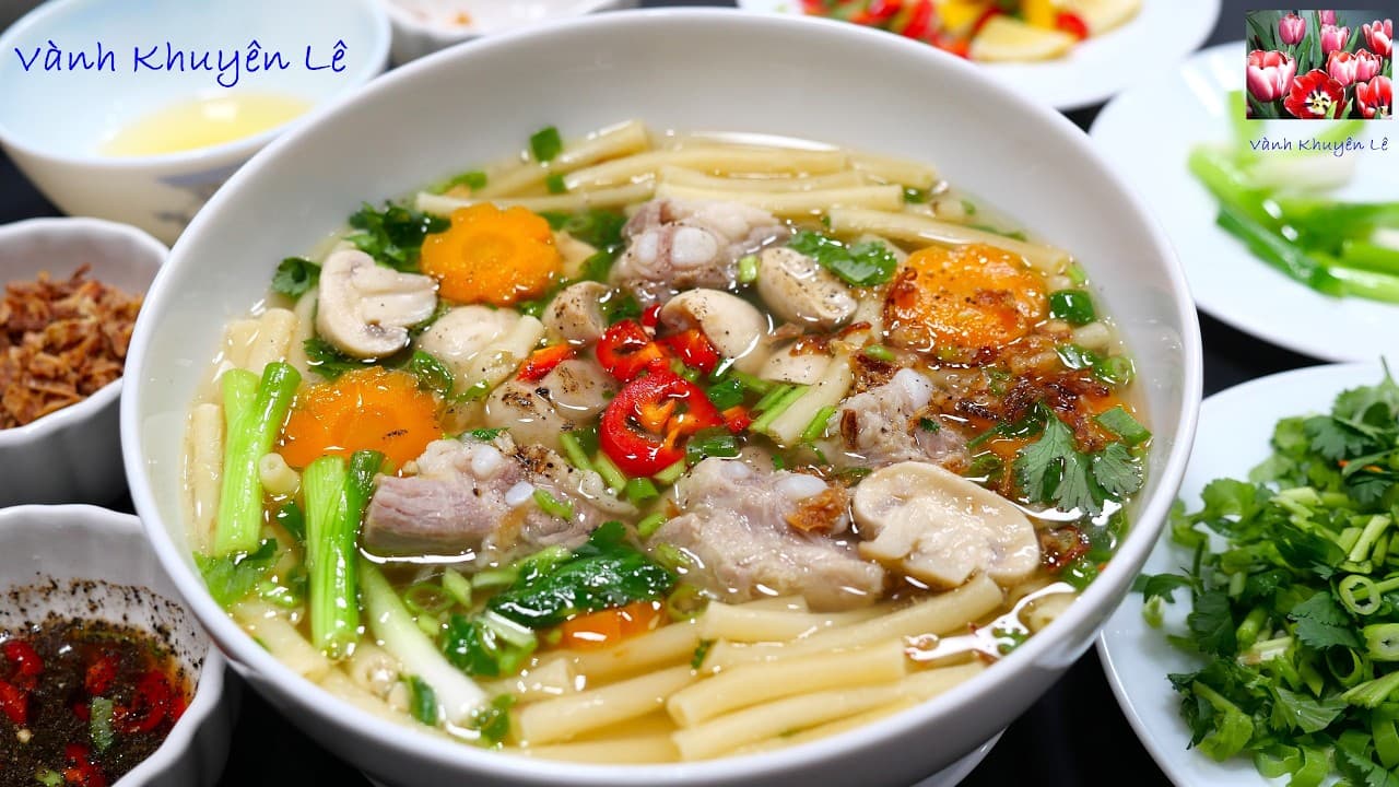 Nui Nấu Sườn