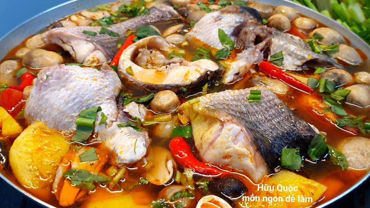 Lẩu Canh Chua Cá Lóc