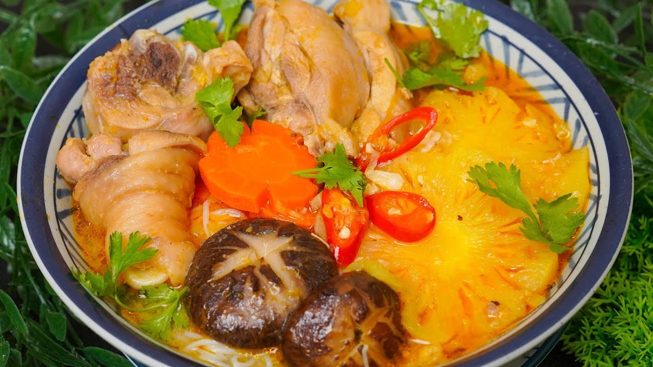Má Đùi Gà Nấu Thơm