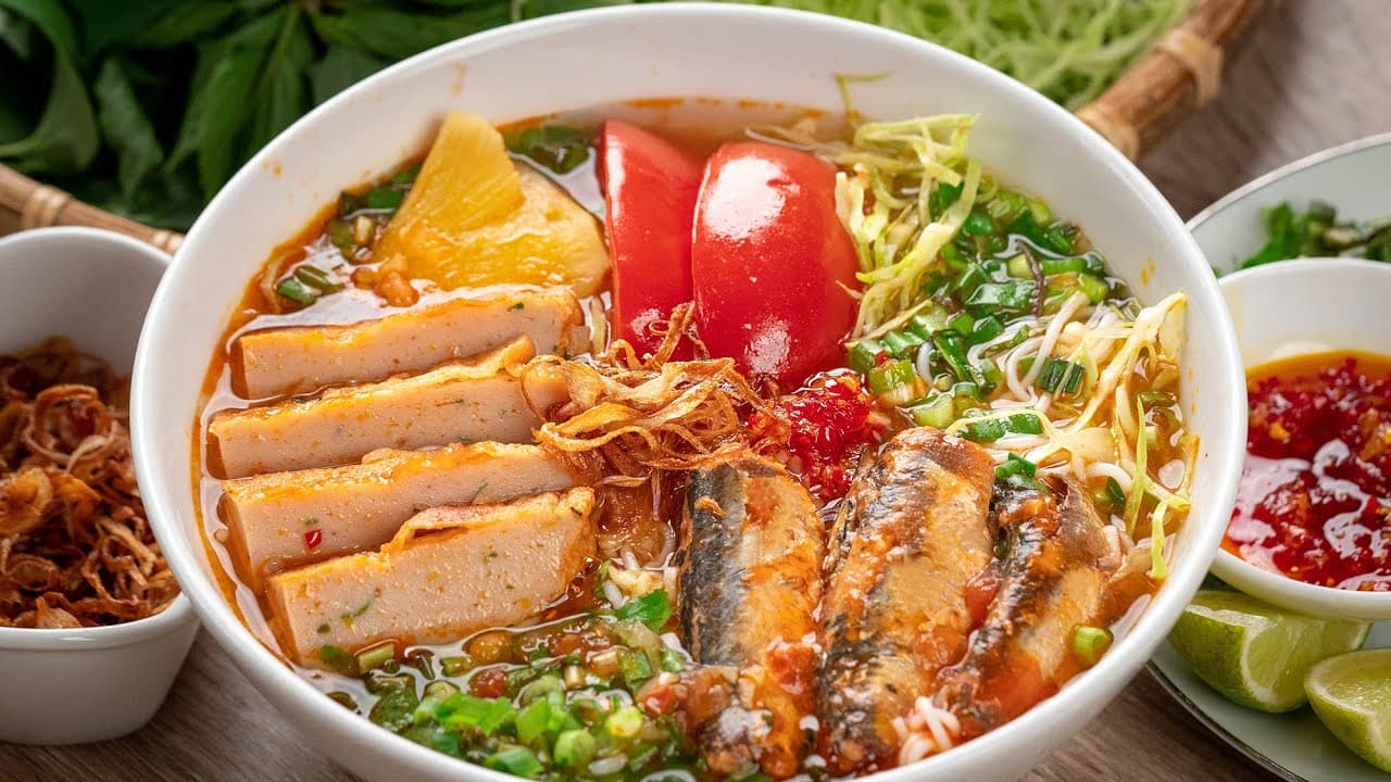 Bún Cá Mồi