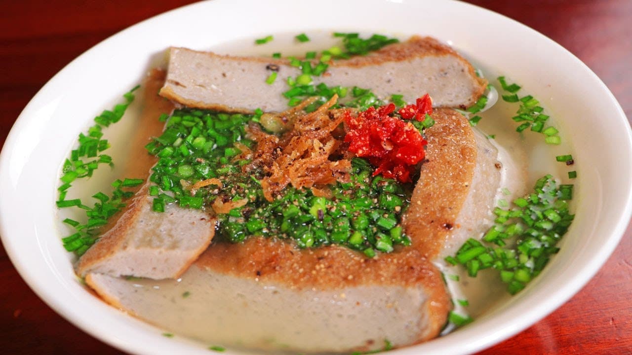 Bánh Canh Giò Chả Cá