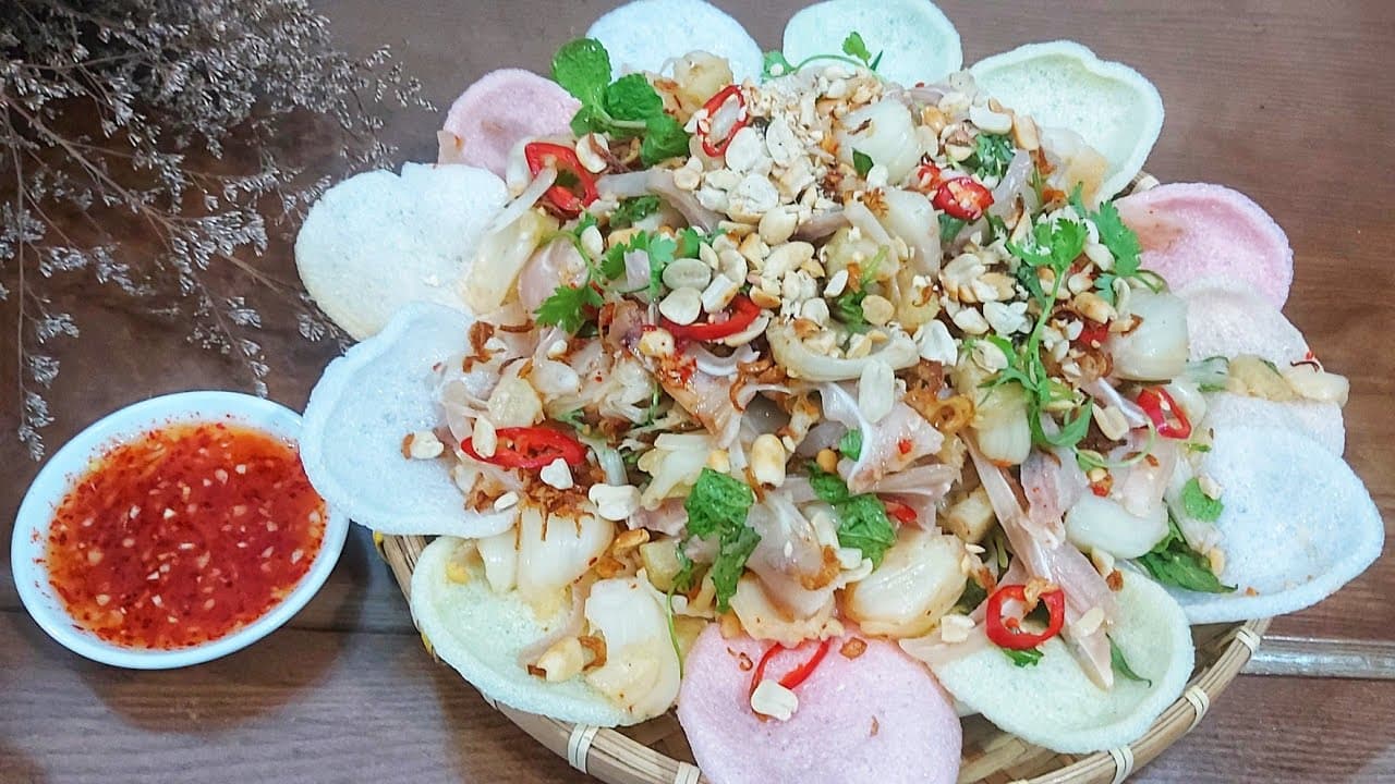 Gỏi mít non tai heo