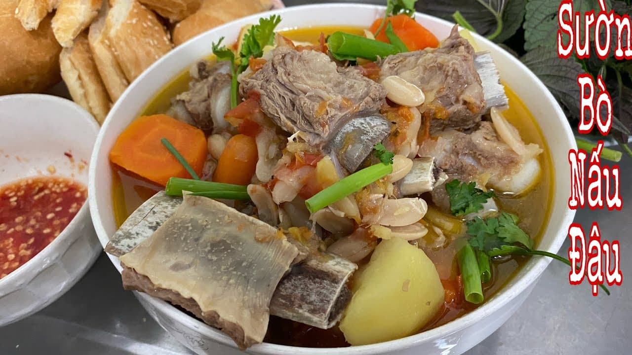 Sườn bò hầm đậu trắng