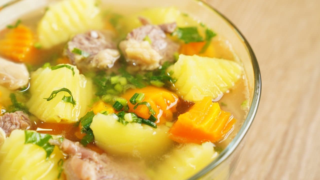 Canh khoai tây thịt bò