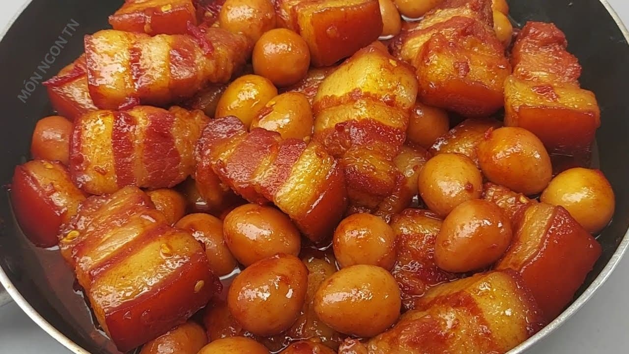 Thịt kho nước sệt