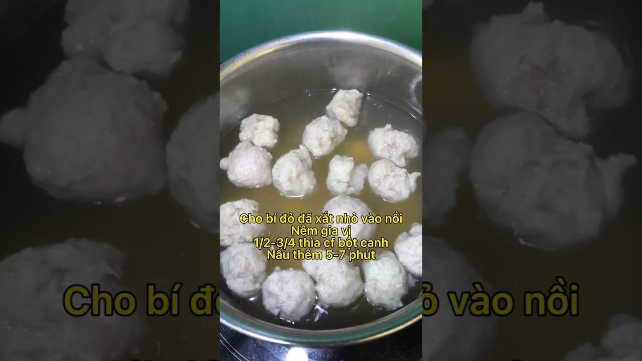 Canh Bí Đỏ Nấu Mọc