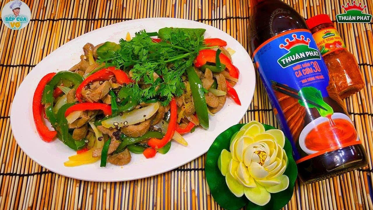 Cật Heo Xào Ớt Chuông