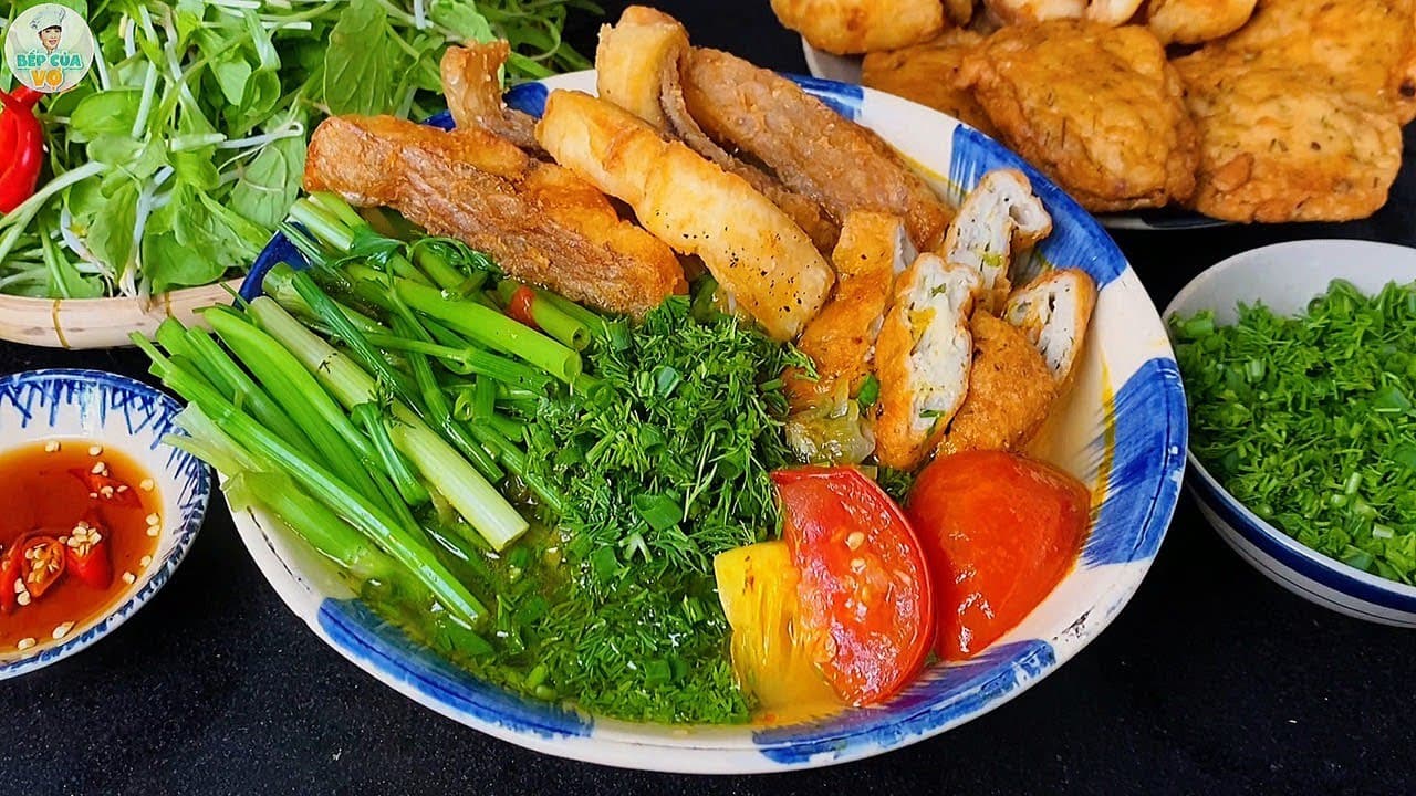 Bún Cá Rô Chả Cá