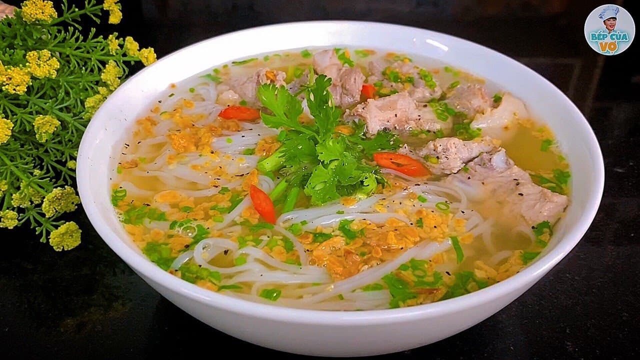 Hủ tiếu xương sườn non
