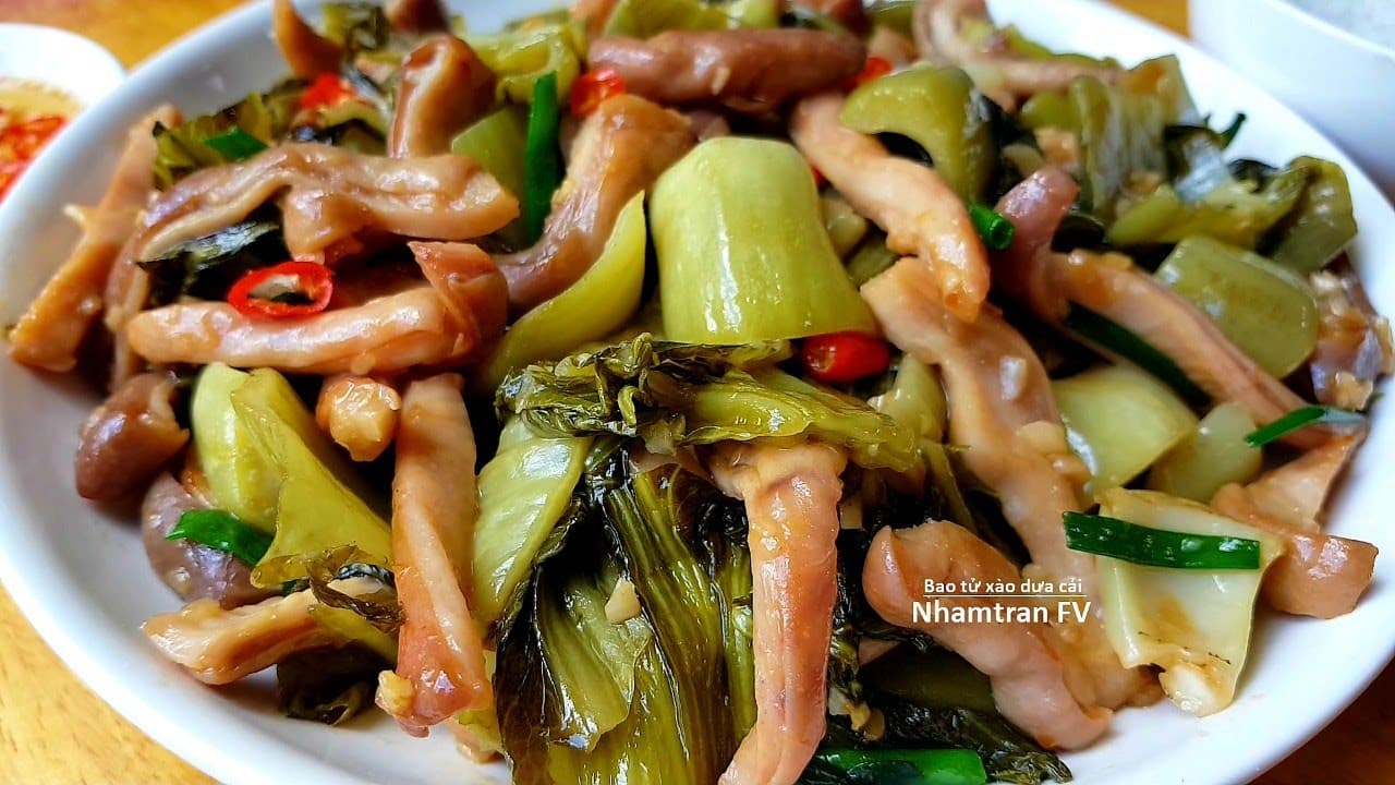 Bao Tử Heo Xào Cải Bẹ Non