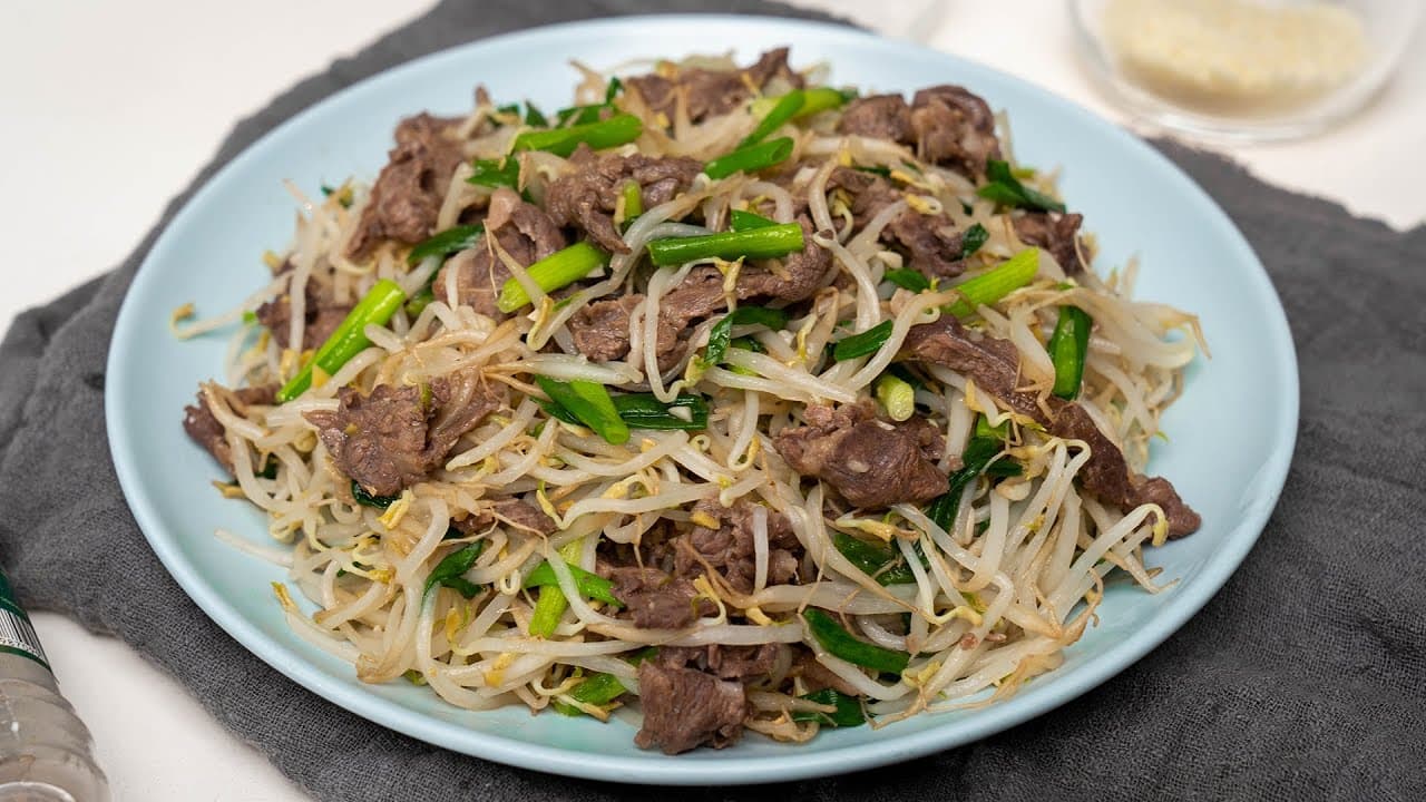 Giá xào thịt bò